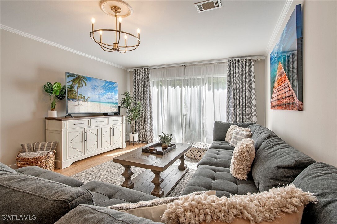 Foto principal - 5314 Treetops Dr