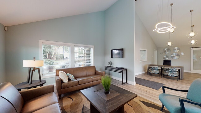 Building Photo - Waterstone at North Creek