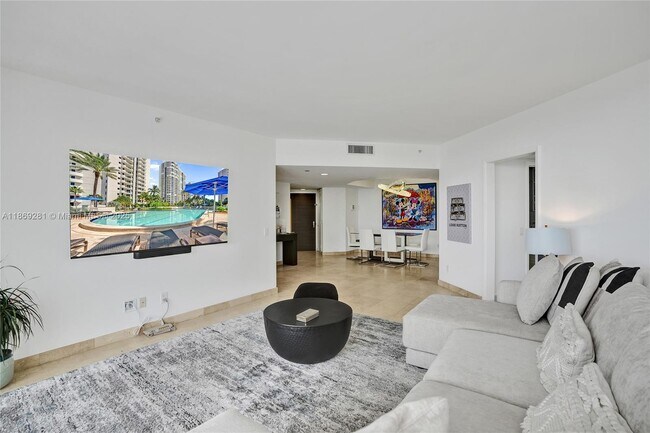 Foto del edificio - 21205 Yacht Club Dr