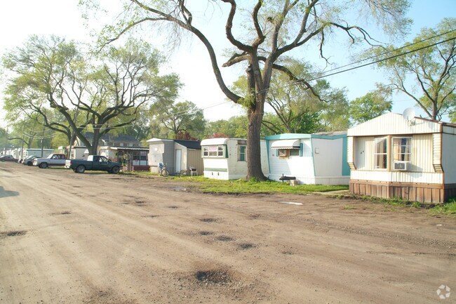Foto del edificio - 36510 Jefferson Ave