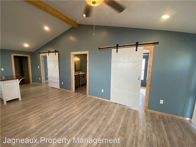 Foto del edificio - 2 br, 1.5 bath House - 908 18th St