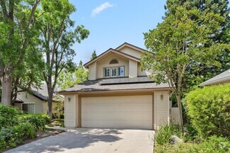 Building Photo - 9134 N Woodlawn Dr