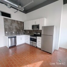 Building Photo - 1180 E 30th St