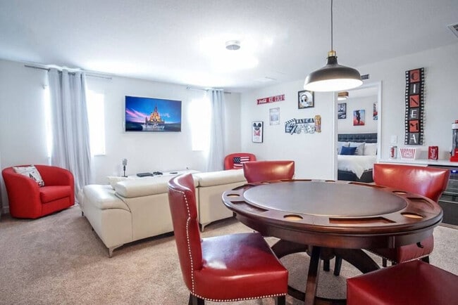 Building Photo - 1307 Divot Way