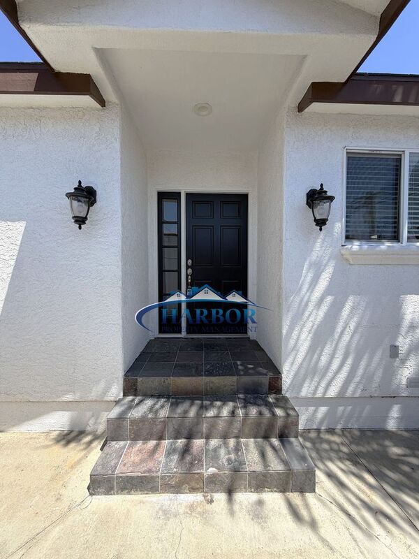 Photo - 623-623 W 18th St Apartment