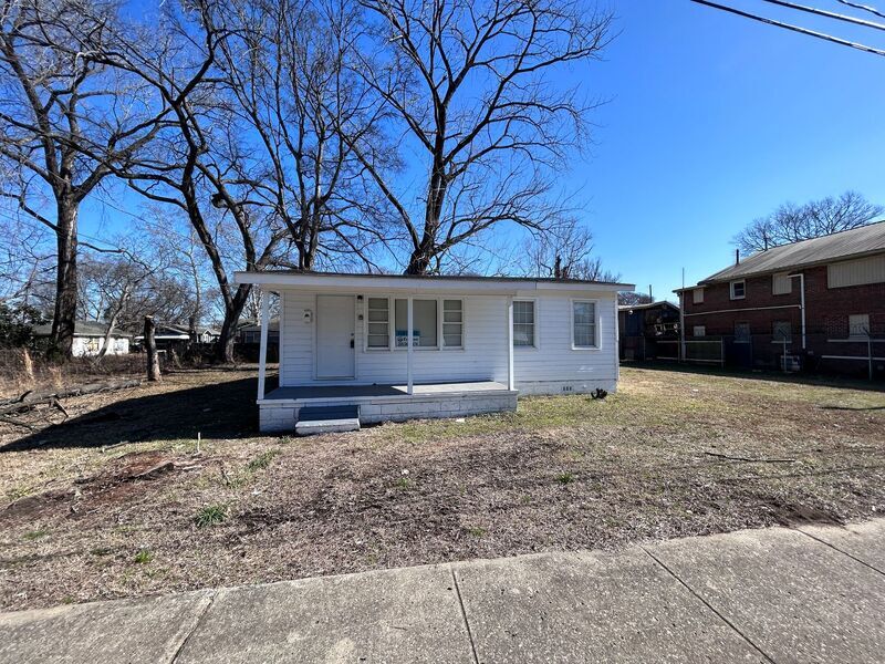 Primary Photo - 2909 33rd St N