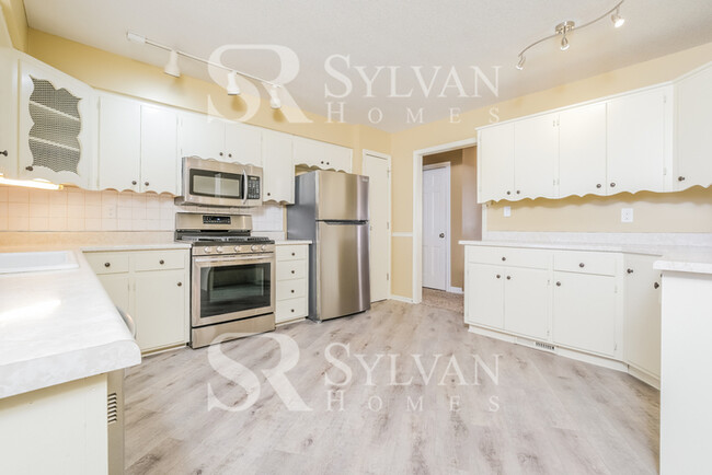 Foto del edificio - 800 NW 68th Pl