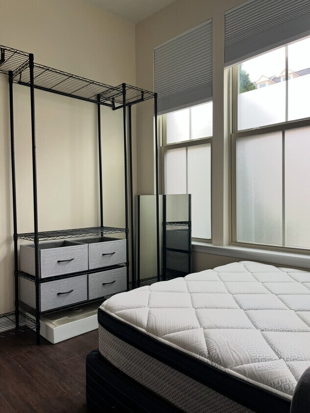 Foto del edificio - 3711 Jamison St NE