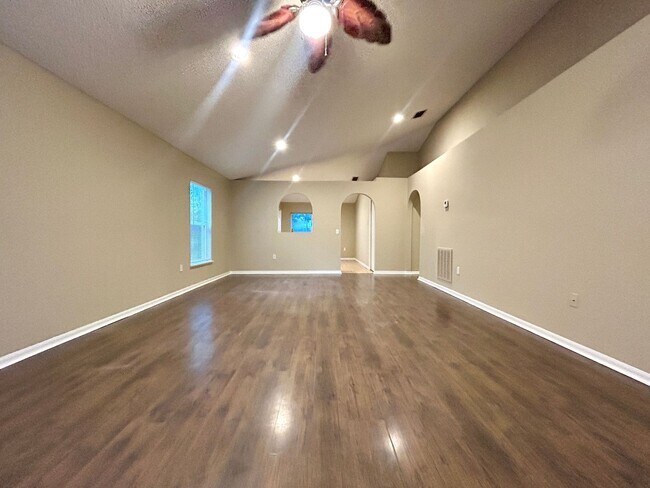 Foto del edificio - 3 Bedroom Home for rent in Apopka