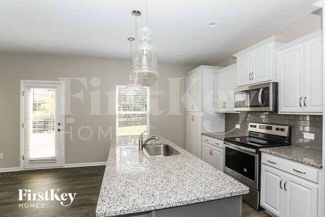 Foto del edificio - 9014 Colwick Hill Rd