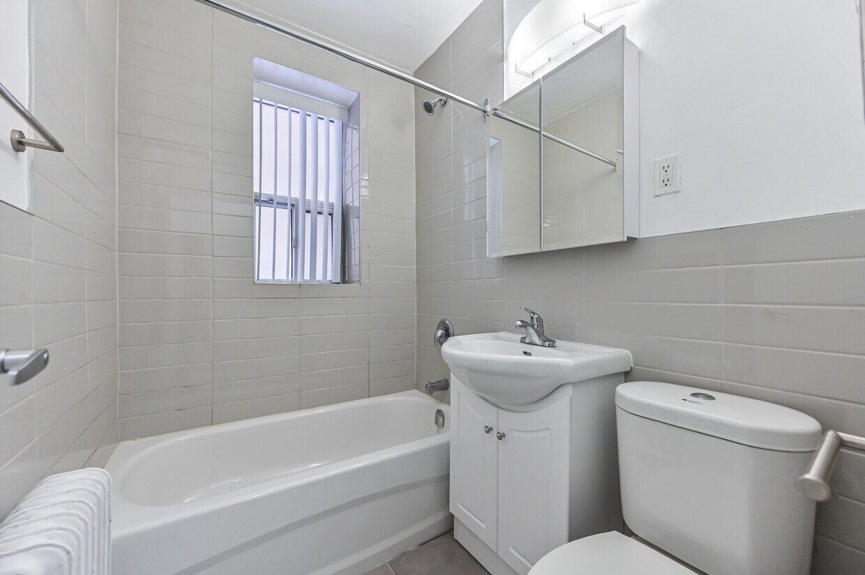 Photo du bâtiment - 153 St George St