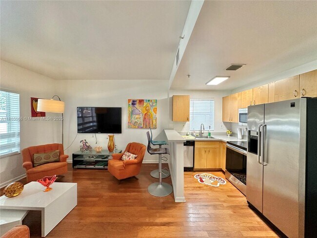 Building Photo - 1542 Drexel Ave