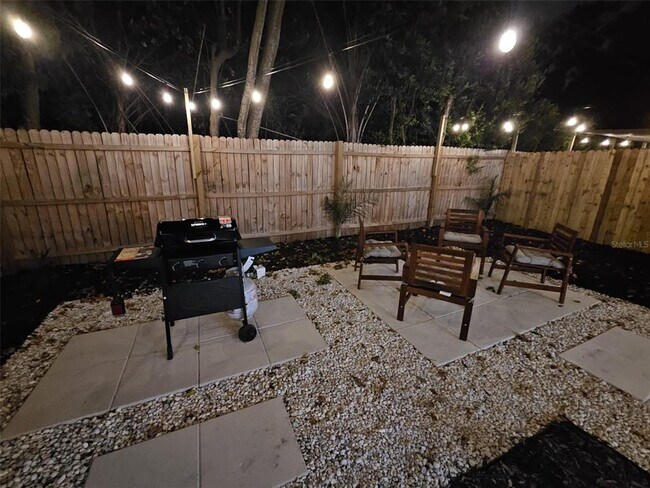 Foto del edificio - 1953 W Skyline Dr