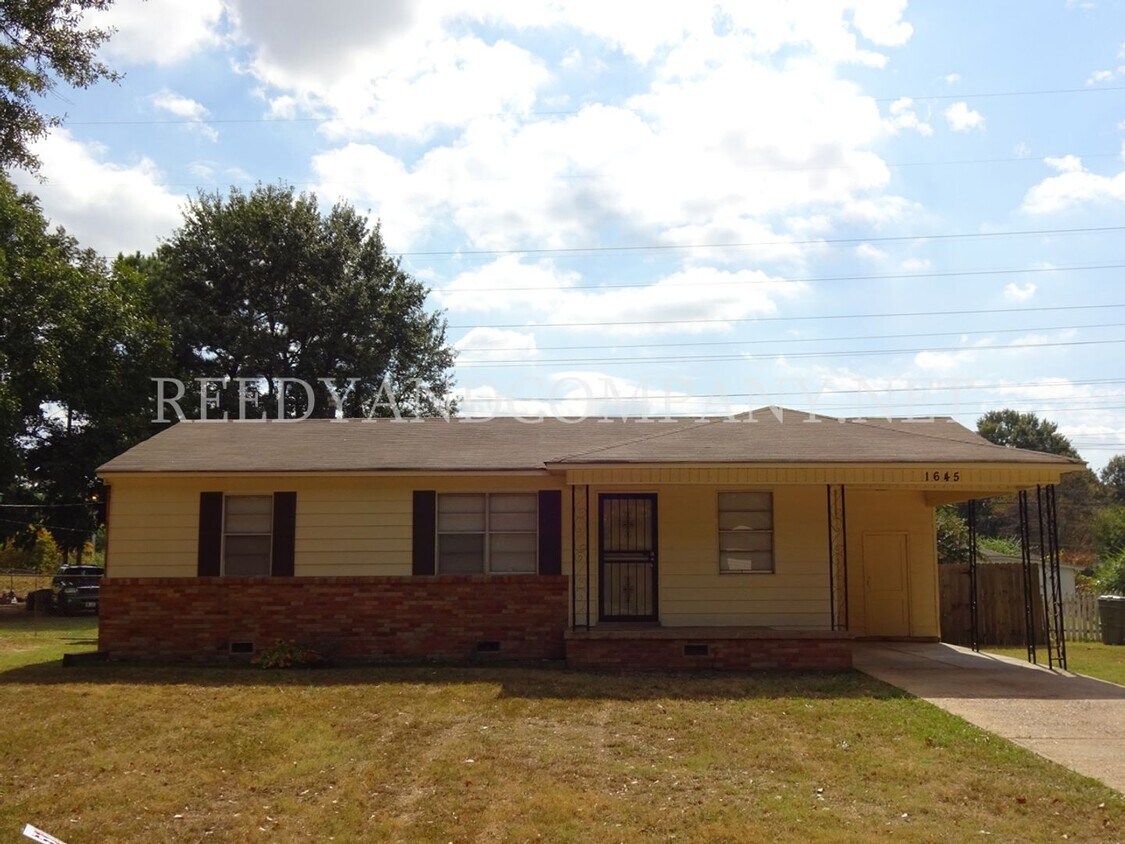 Primary Photo - 1645 Kilarney Ave
