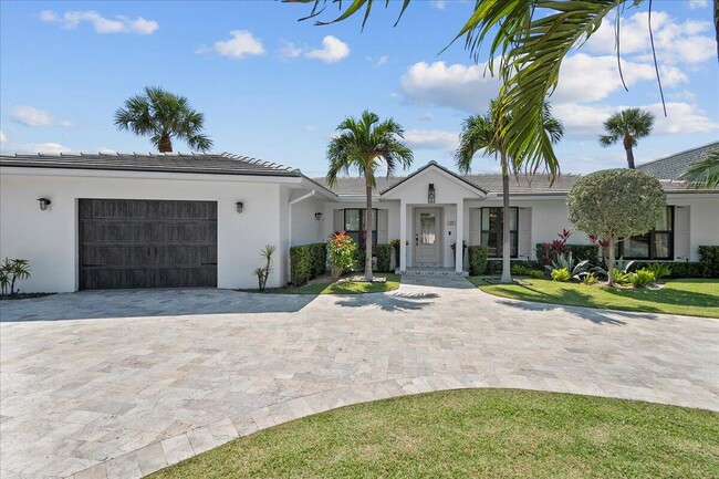 Building Photo - 27 Ocean Dr