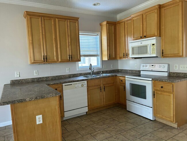 Foto del edificio - 6745 Hudson Ave