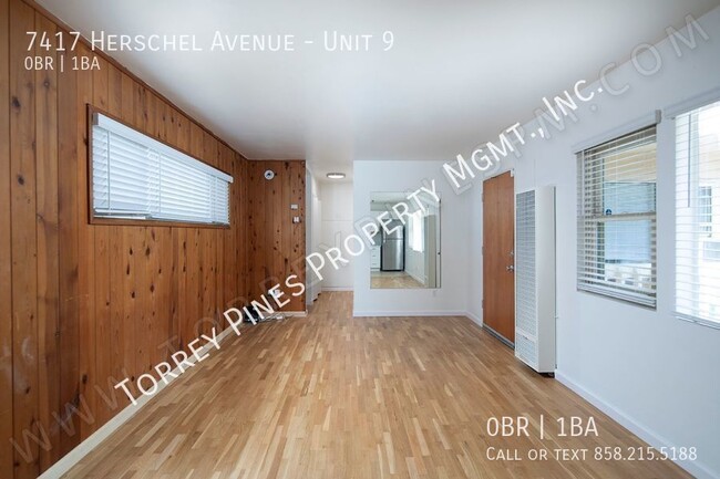 Foto del edificio - *OPEN HOUSE: 1/13 10-11AM* La Jolla Villag...