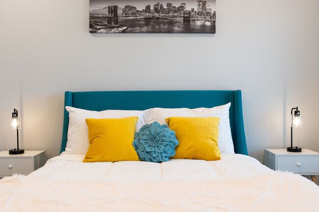 Foto del edificio - 3930 Westcliff Rd