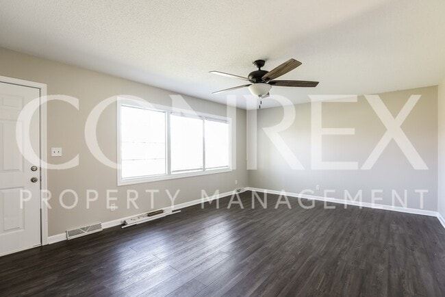 Building Photo - Charming 3 Bedroom Ranch in Excelsior Spri...