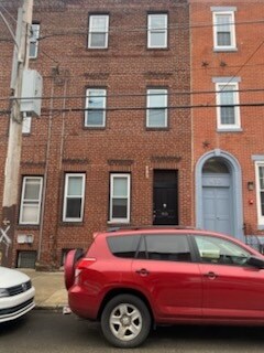Foto del edificio - 815 N 26th St