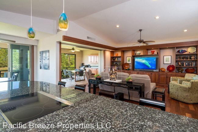Building Photo - 68-1025 N Kaniku Dr