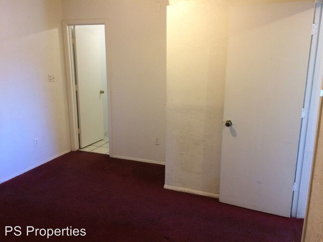 Foto del edificio - 121 General Arnold St NE