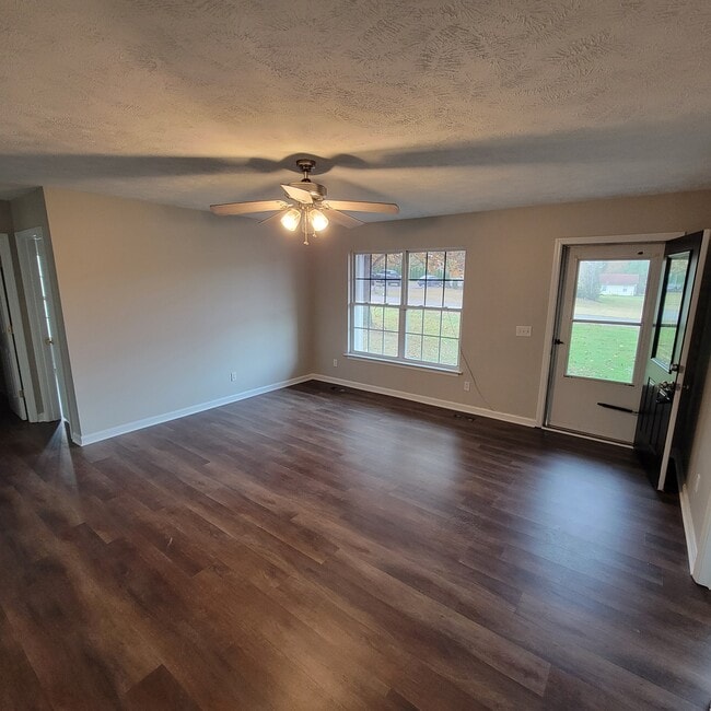Building Photo - 359 James Holman Rd