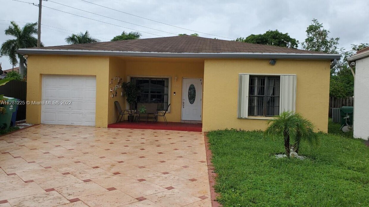 2430 SW 82nd Terrace, Miramar, FL 33025 House Rental in Miramar, FL