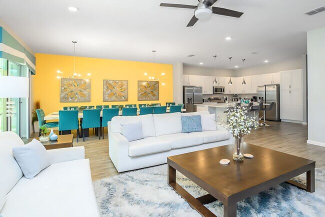 Building Photo - 2567 Shanti Dr