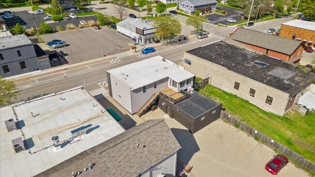 Building Photo - 116 E Main St