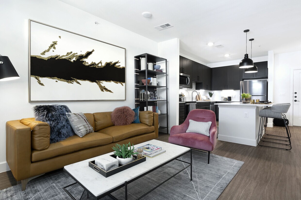 The Weaver Apartments Austin, TX