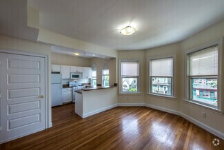 Building Photo - 54 Ashford St
