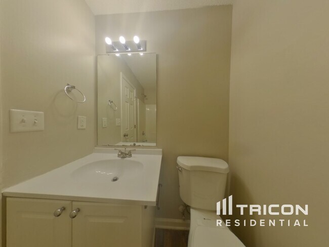 Foto del edificio - 3052 Westwinds Ct