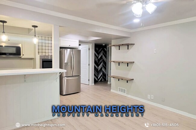 Foto del edificio - 6841 Countrywoods Cir