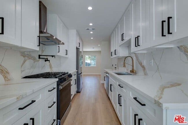 Building Photo - 7444 Ostrom Ave