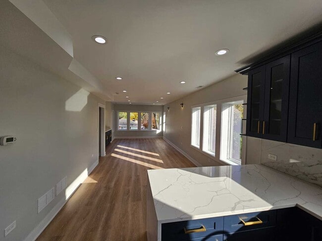 Building Photo - 3018 Downing Ave