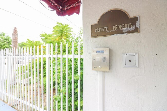 Foto del edificio - 134 SW 7th Ave