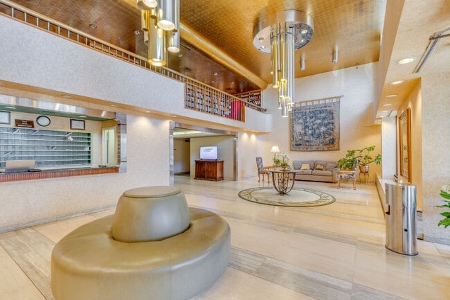 ? Guests should feel welcome - 1016 S Wayne St
