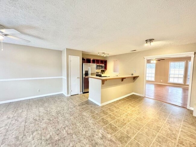 Building Photo - Charming 3 bedroom, 2 bathroom home located in the sought-after Battery Point on Whitemarsh Islan...