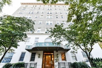 Building Photo - 1920 S Street NW