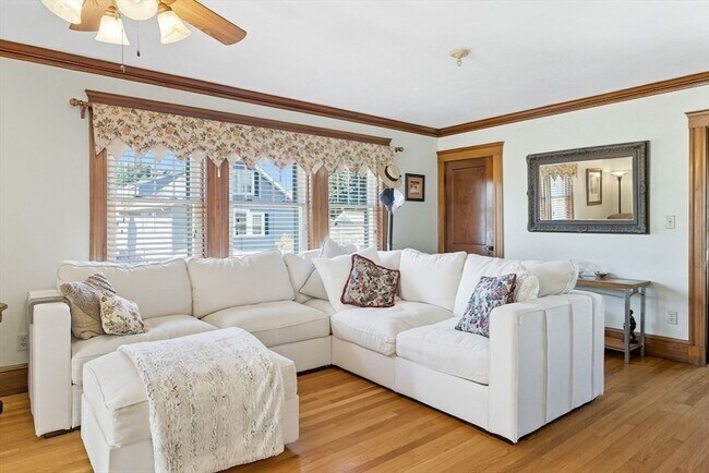 Foto del edificio - 40 Cottage Park Rd