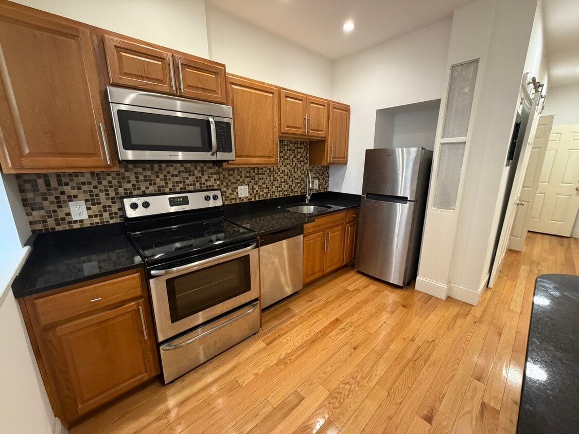 Photo - 51 Joy St. Unit 1R