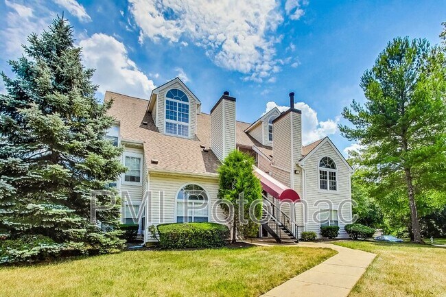 Building Photo - 10301 Westridge Dr