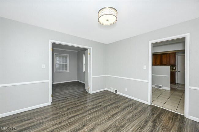 Foto del edificio - 19226 Winslow Rd