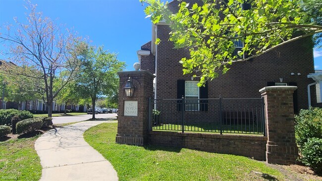 Foto del edificio - 2 br, 2.5 bath Townhome - 3524 Alexandria ...