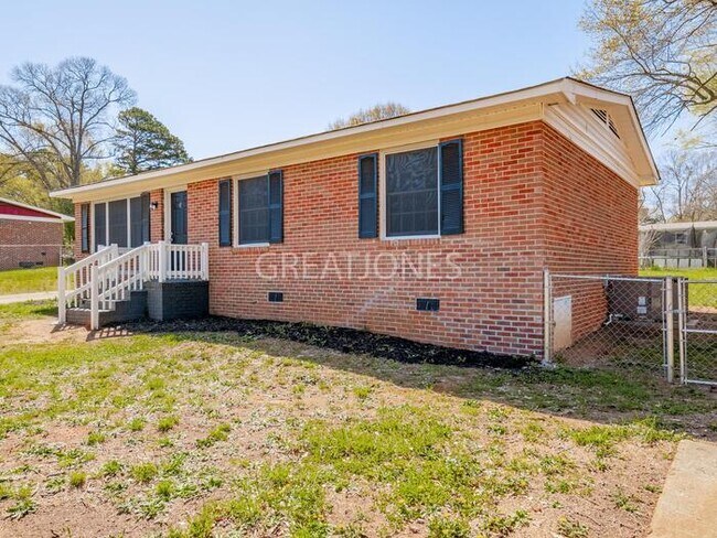 Building Photo - 47 Thurgood Marshall Rd