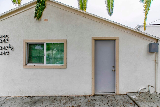 Building Photo - 7347 Jamieson Ave