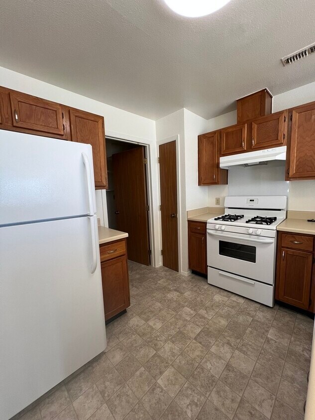 Foto del edificio - 1387 Dakota Dr