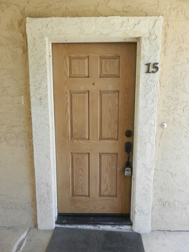 Foto del edificio - 12719 Robison Blvd