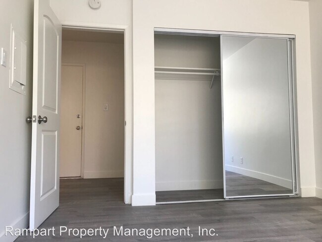 Building Photo - 1 br, 1 bath Apartment - 101 Claremont Ave.
